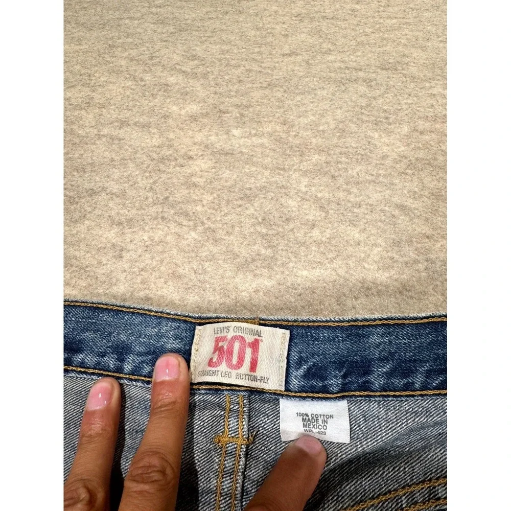 Levis 501 Original Fit Jeans Men 36x30 Blue Cotton Button Fly Straight Leg Denim